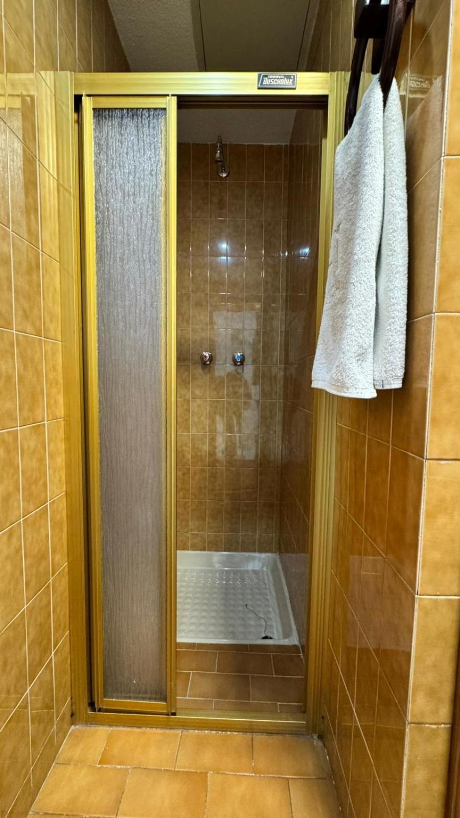 Hostel Puerta Del Angel Мадрид Экстерьер фото